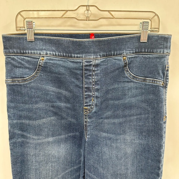 SPANX XL crop dipped stretch pull-on flare woman raw hem cute high-rise denim - Picture 3 of 11